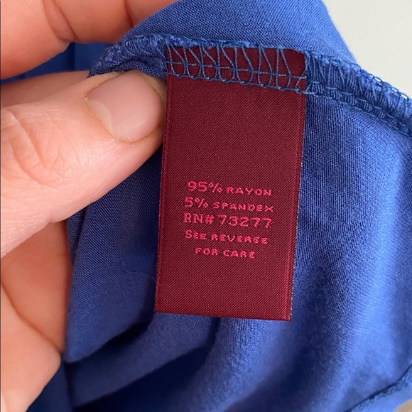 212 Collection Women’s Royal Blue Cowl Neck Tank Top Size Small - Picture 4 of 6